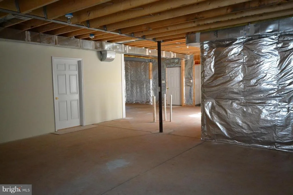 Photo of 8401 SUNSET DRIVE