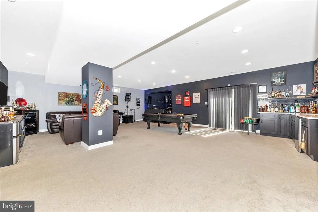 Photo of 825 HOLDEN ROAD