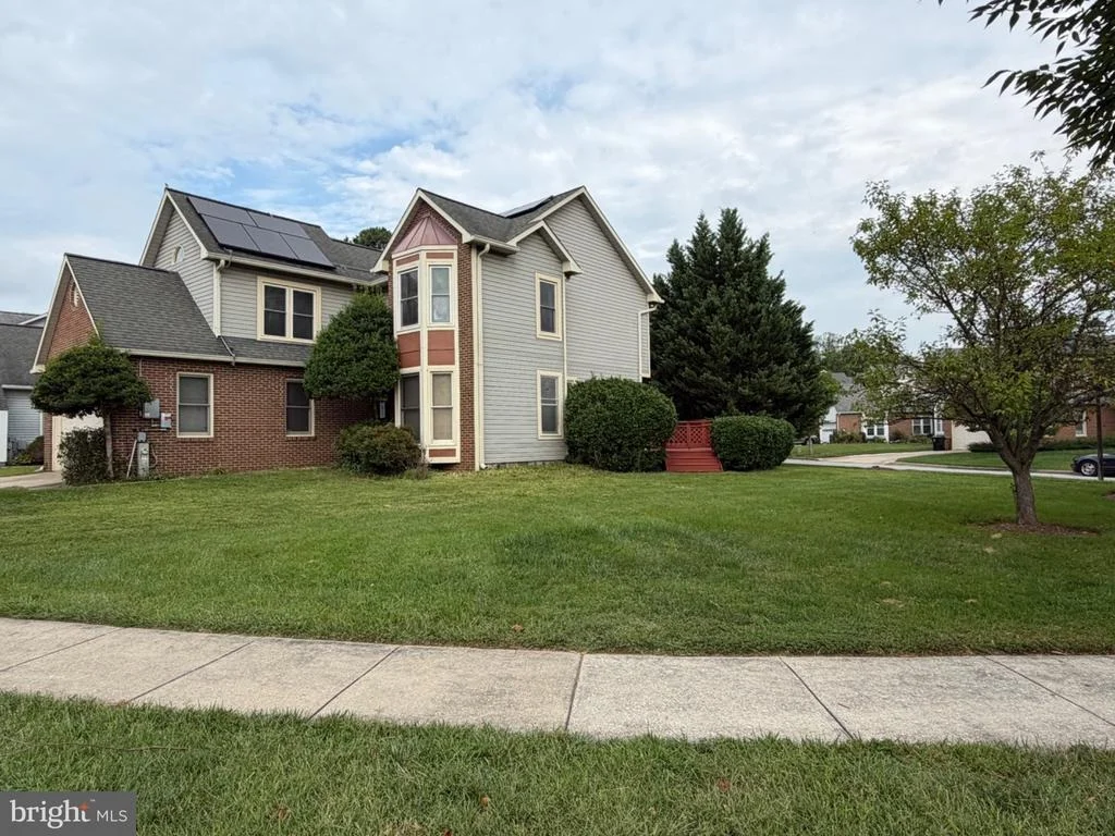 Photo of 9348 CREEKVIEW DRIVE