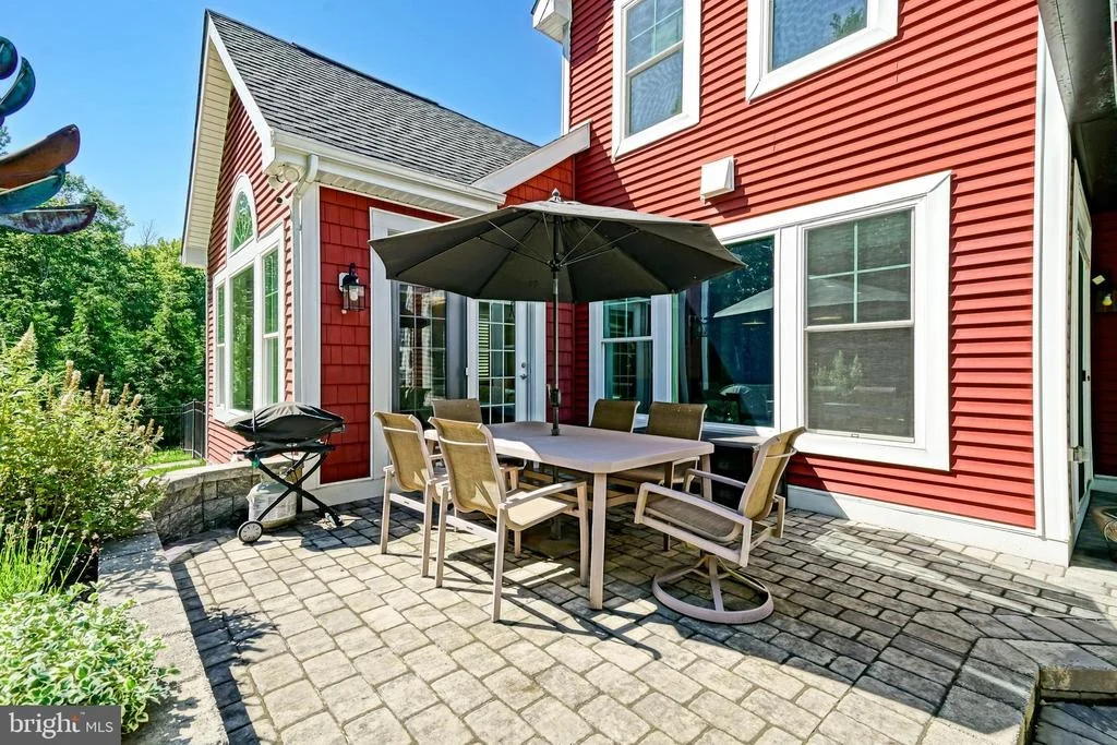 Photo of 33562 UNION CIRCLE