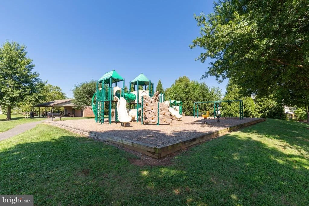 Photo of Unit 2A at 2406 DOMINION DRIVE