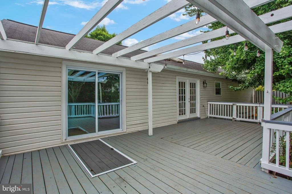 Photo of 1418 VALEBROOK LANE
