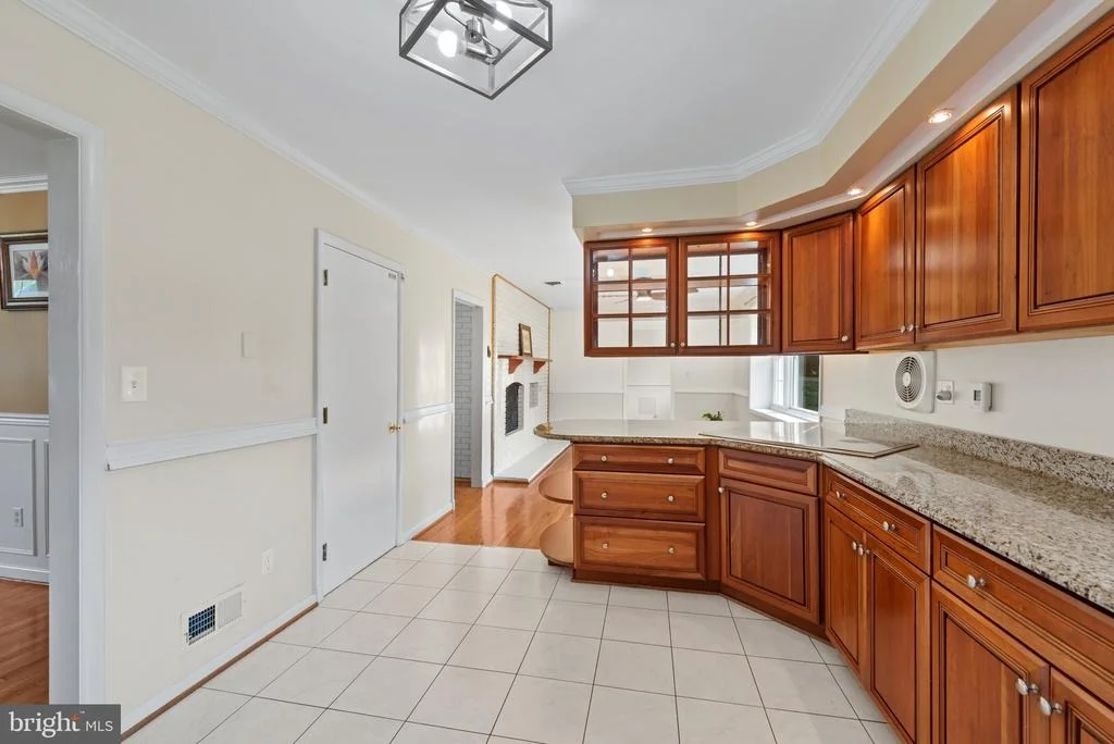 Photo of 2841 MONTCLAIR DRIVE