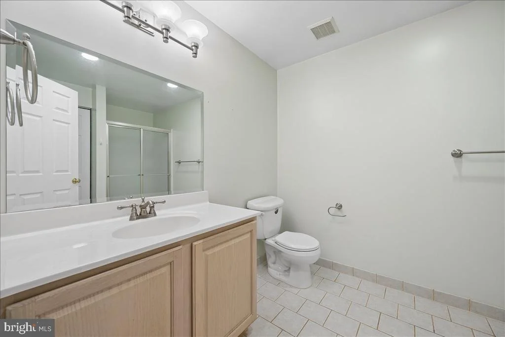 Photo of 18710 SEVERN ROAD
