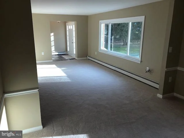 Photo of 18816 MUNCASTER ROAD