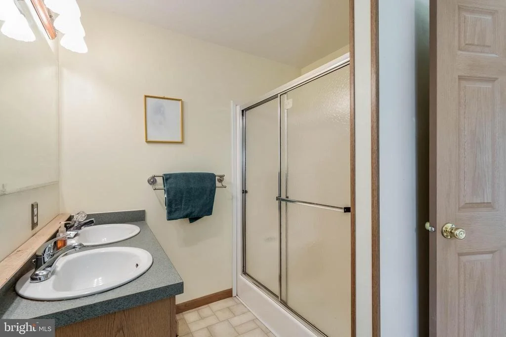 Photo of 10343 WALLER ROAD