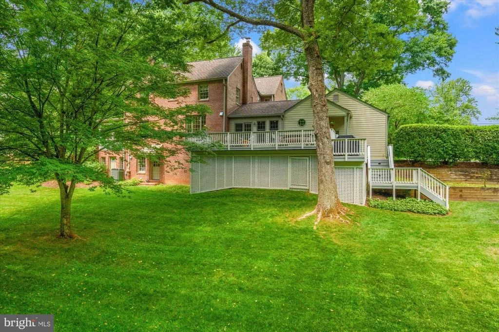 Photo of 1033 SWINKS MILL ROAD