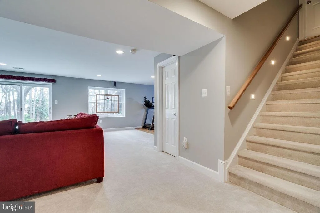 Photo of 9827 FIVE OAKS ROAD