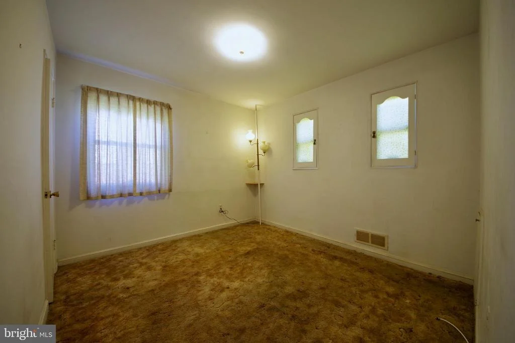 Photo of 10409 ROYALTON TERRACE
