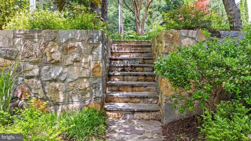 Photo of 778 SNODGRASS ROAD