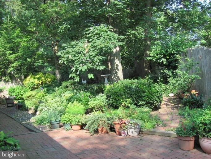 Photo of 906 JUNIPER PLACE