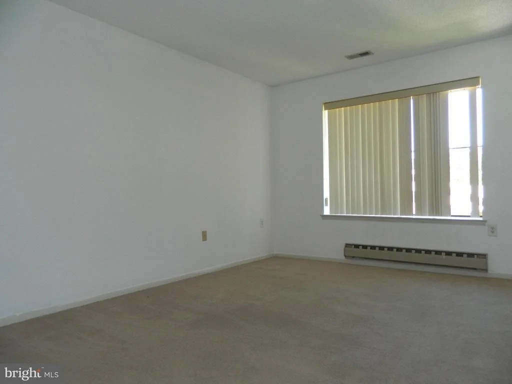 Photo of Unit 873C at 15311 PINE ORCHARD DRIVE