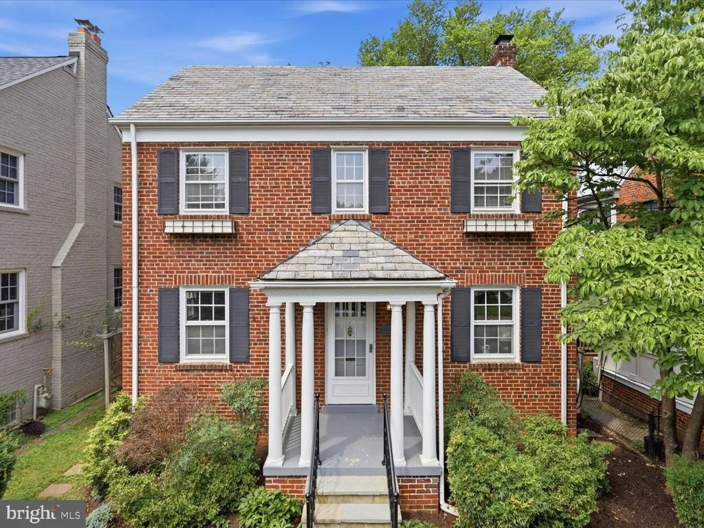Photo of 4409 FARADAY PLACE NW