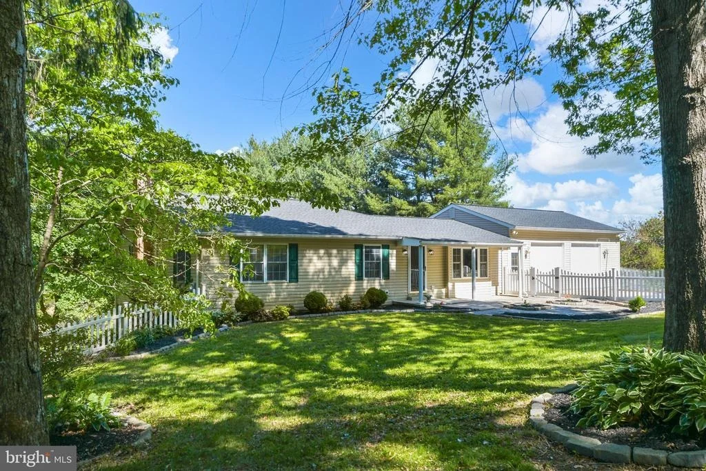 Photo of 2528 MONOCACY BOTTOM ROAD
