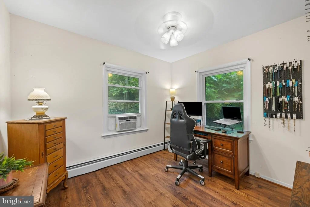Photo of 502 SILVER RUN VALLEY ROAD