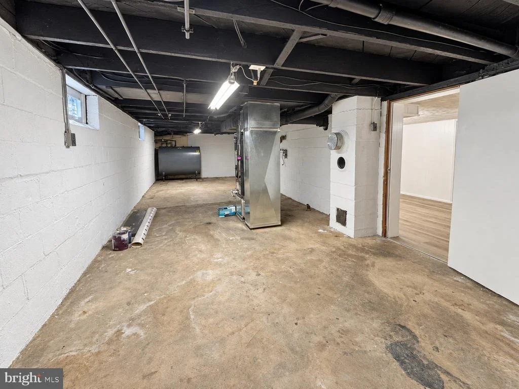 Photo of 8921 YELLOW SPRINGS ROAD