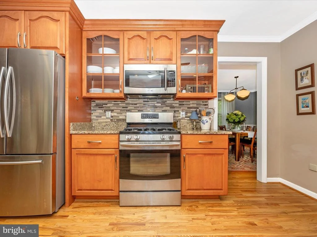 Photo of 201 CRESTVIEW COURT