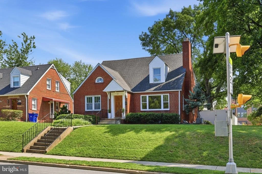 Photo of 412 CARROLL PARKWAY
