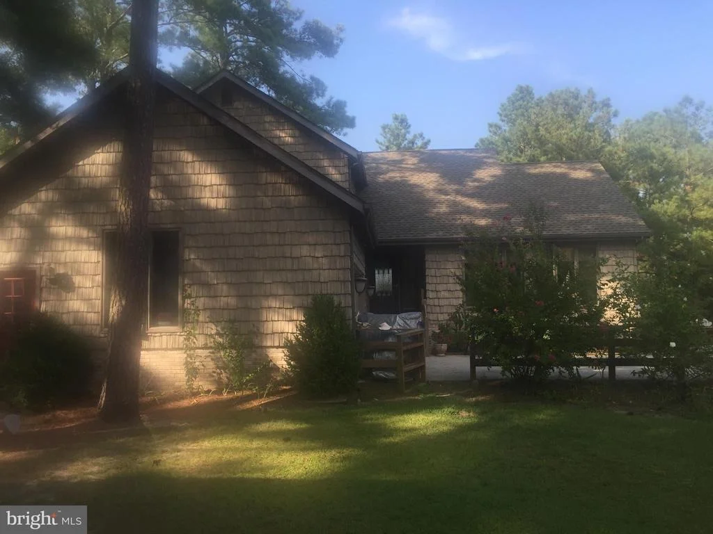 Photo of 5768 DOCKSIDE LANE