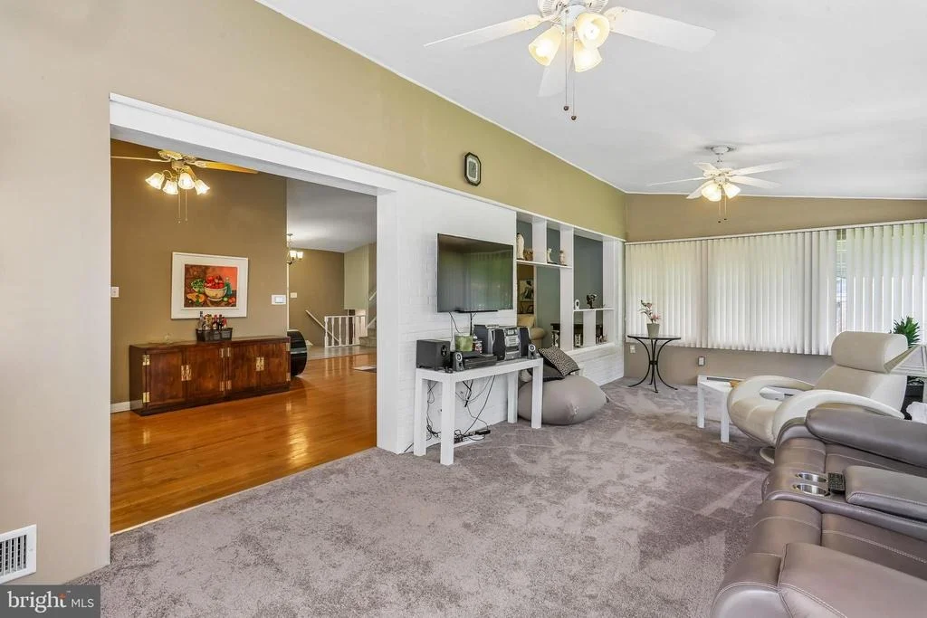 Photo of 2 FOXHALL COURT