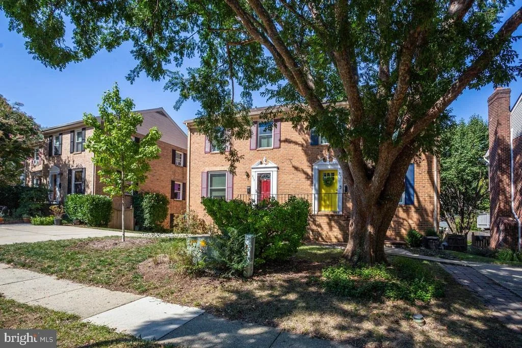 Photo of 213 GEORGETOWN