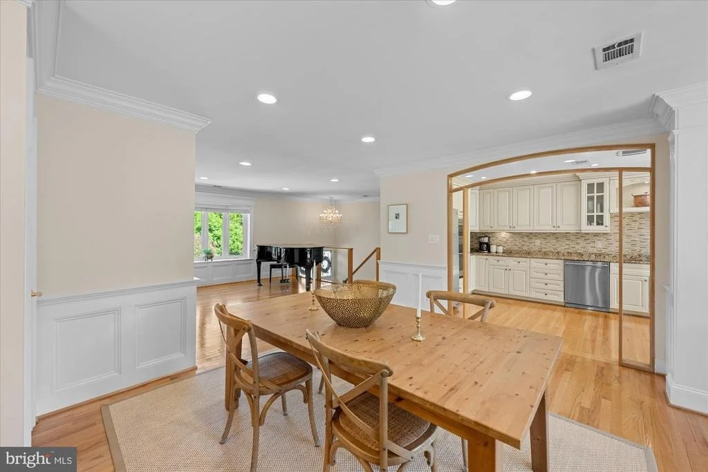 Photo of 816 CONSTELLATION DRIVE