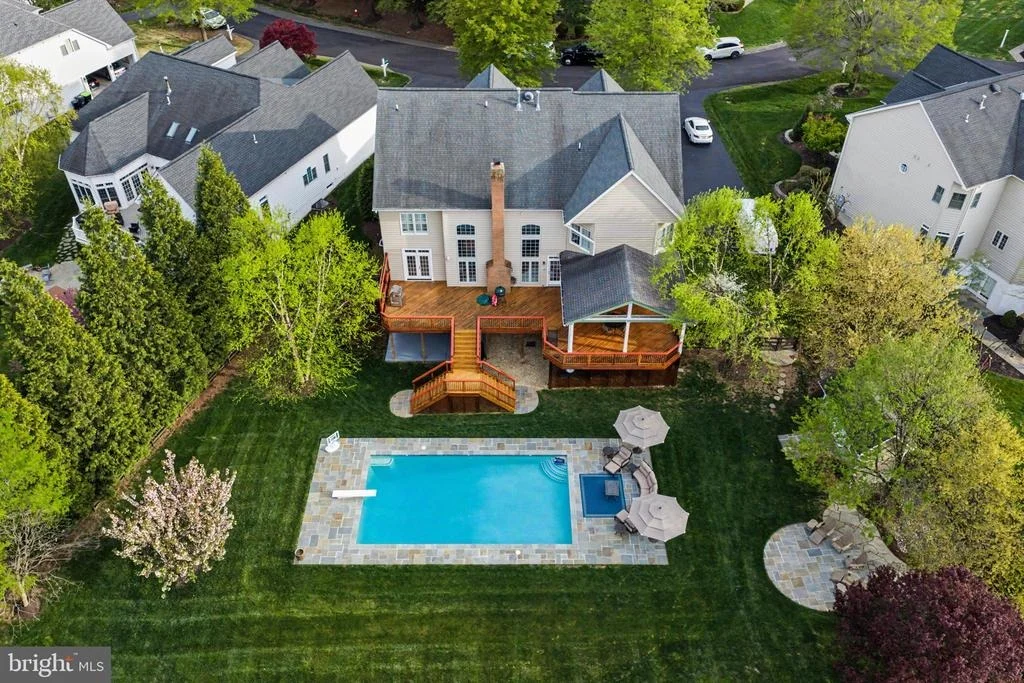 Photo of 24176 SPRING MEADOW CIRCLE