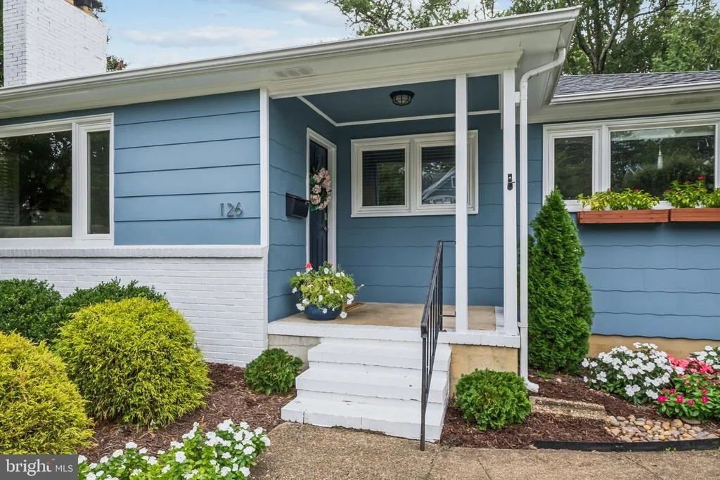 Photo of 126 SUMNER ROAD