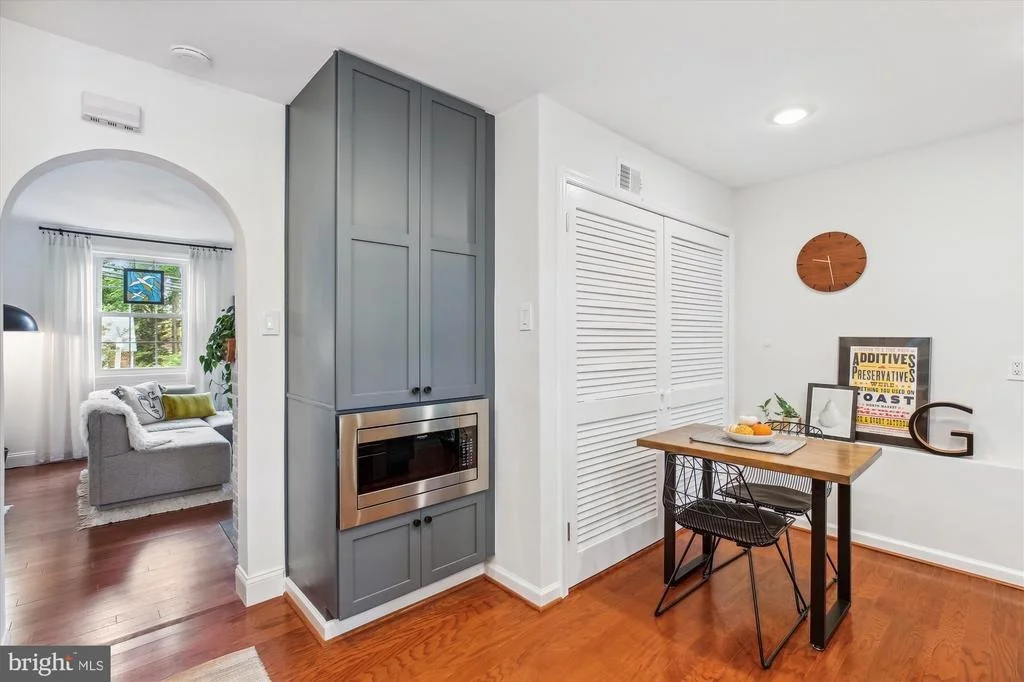 Photo of 3006 DAWSON AVENUE
