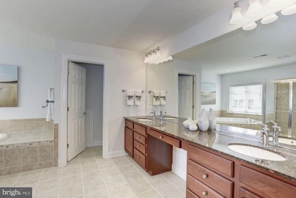 Photo of 41371 SILVERSIDE DRIVE