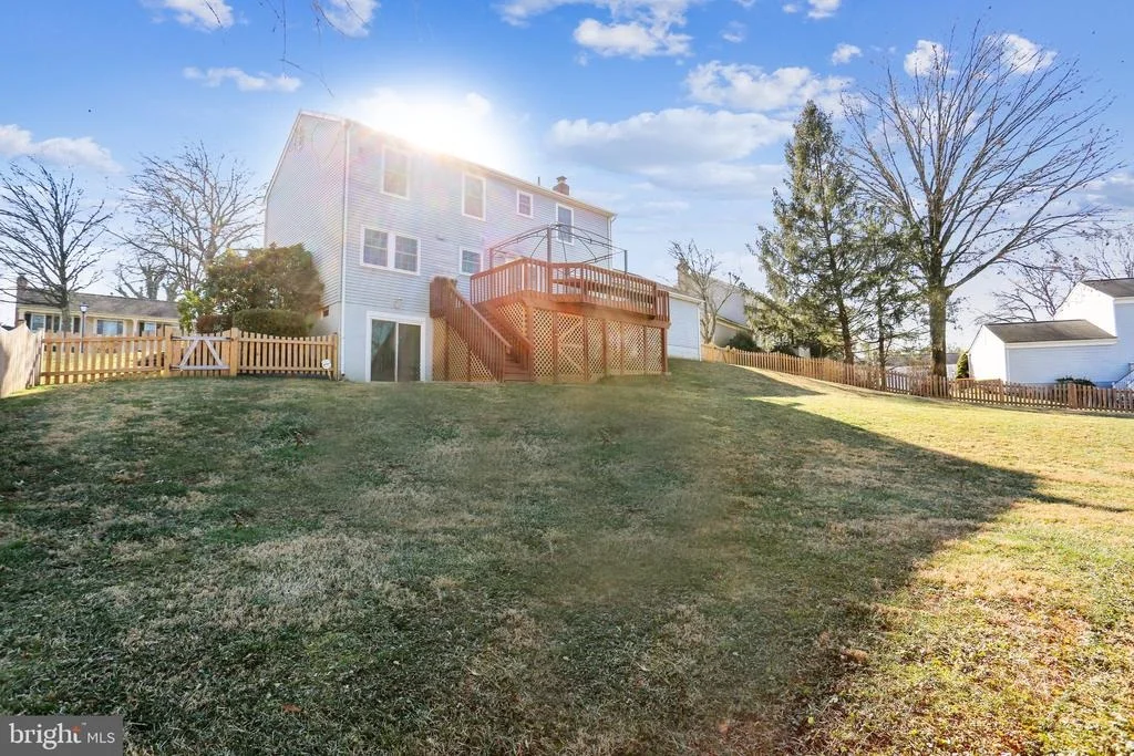 Photo of 915 POINTER RIDGE DRIVE