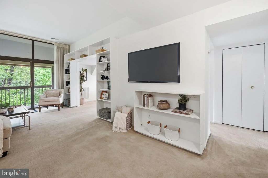 Photo of Unit C at 1659 PARKCREST CIRCLE