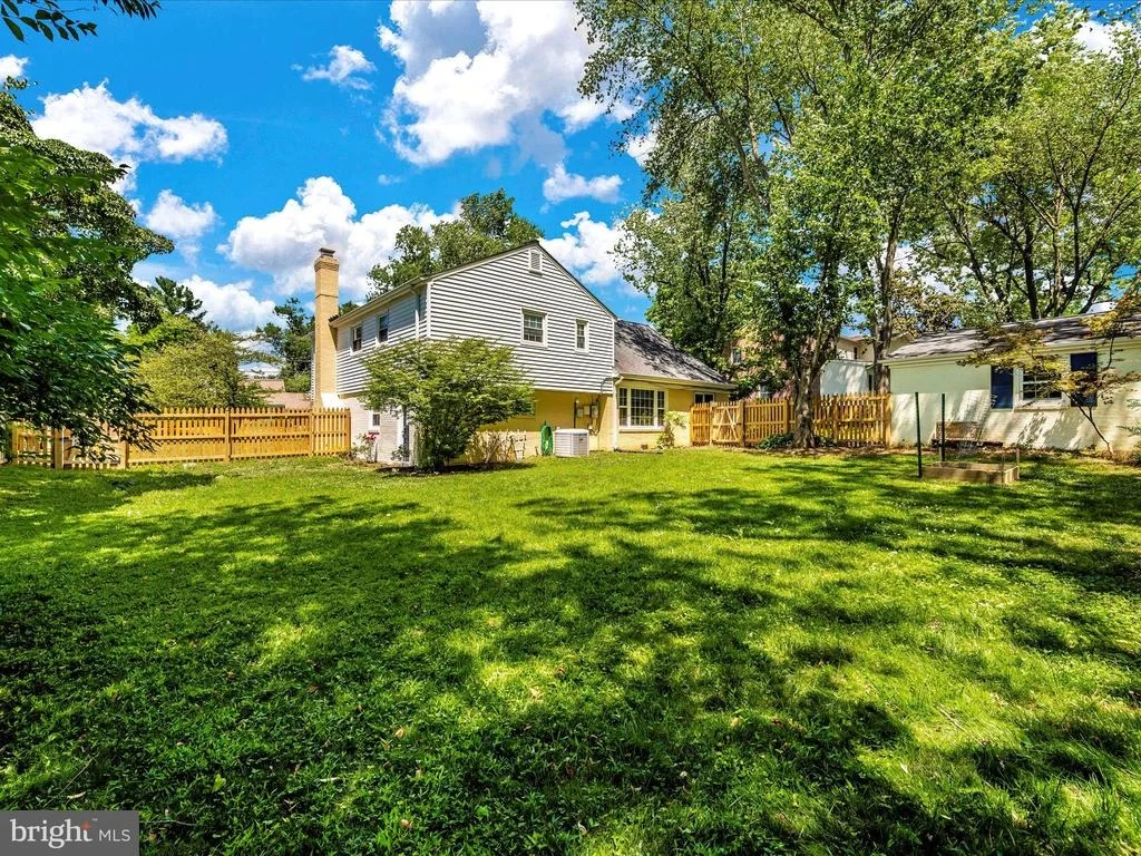 Photo of 13312 LOCKSLEY LANE
