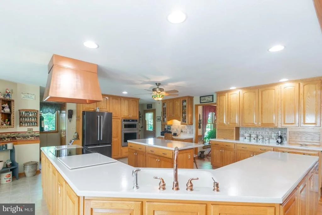 Photo of 613 HANOVER PIKE