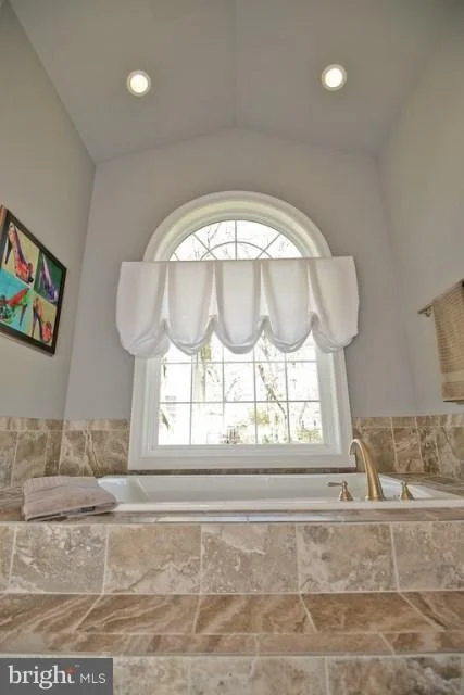 Photo of 9058 STONE CREST DRIVE