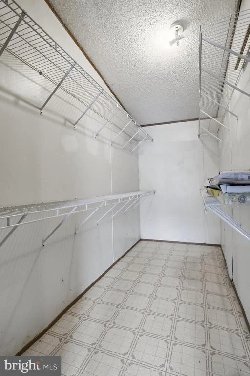 Photo of 12115 HEATHER DRIVE