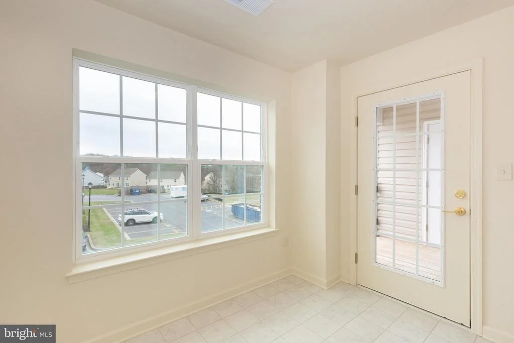 Photo of Unit 2D at 820 WEMBLEY DRIVE