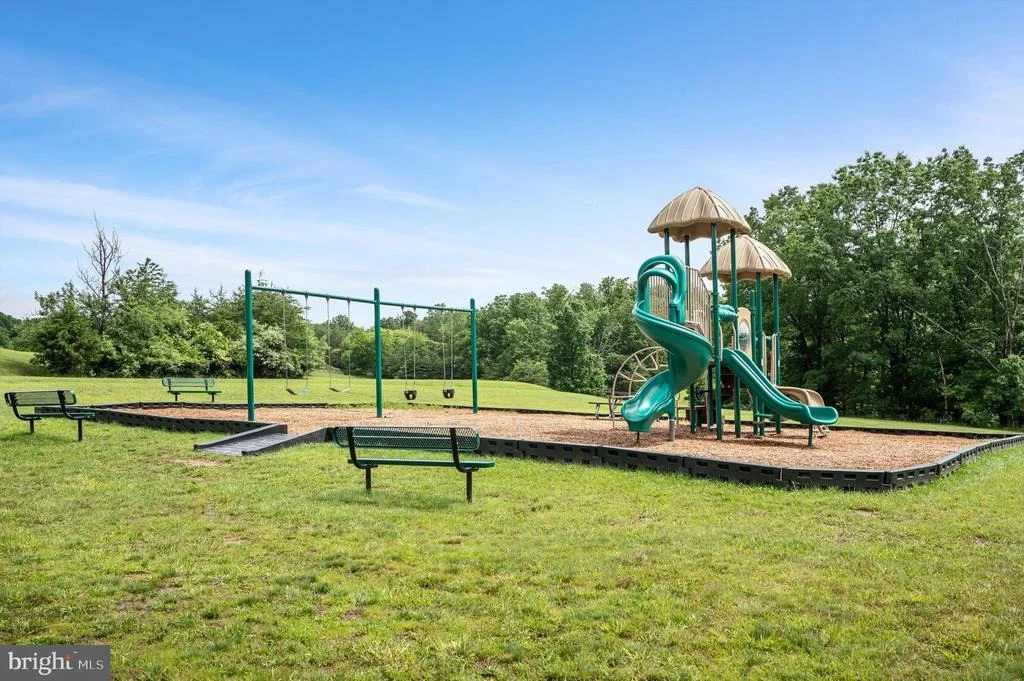 Photo of 210 WOODS DRIVE