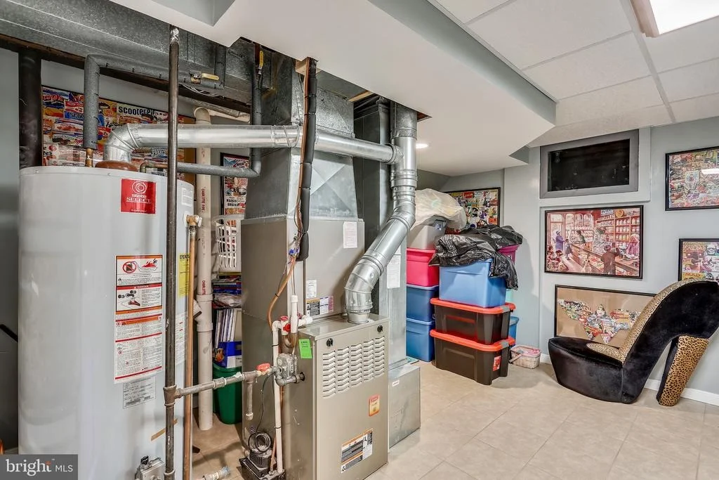 Photo of 915 POINTER RIDGE DRIVE
