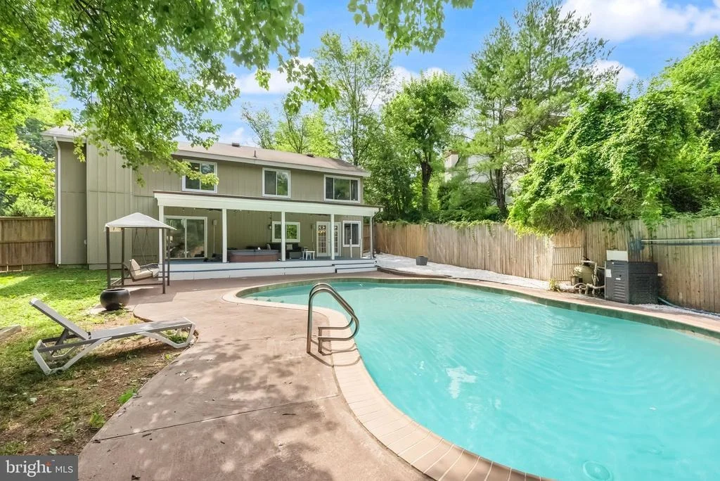 Photo of 7807 MULBERRY BOTTOM LANE