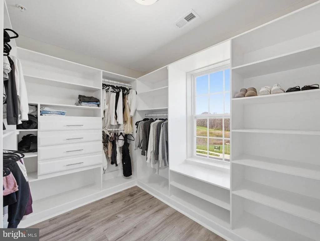Photo of 23324 LINDSAY DRIVE