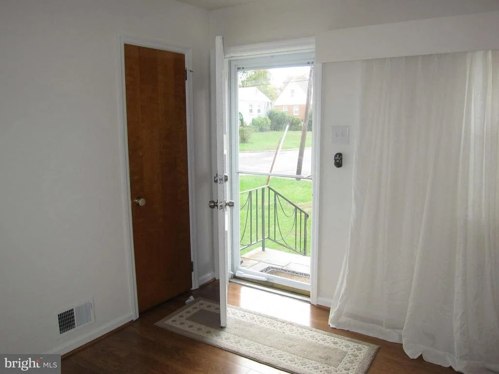 Photo of 1309 RUPPERT ROAD