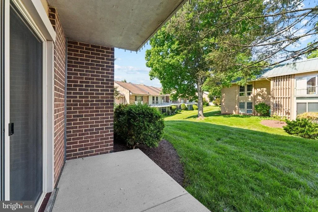 Photo of Unit 102F at 3642 GLENEAGLES DRIVE