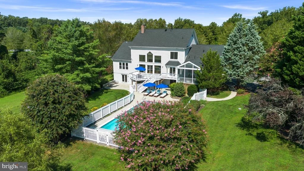 Photo of 2109 LINK ROAD