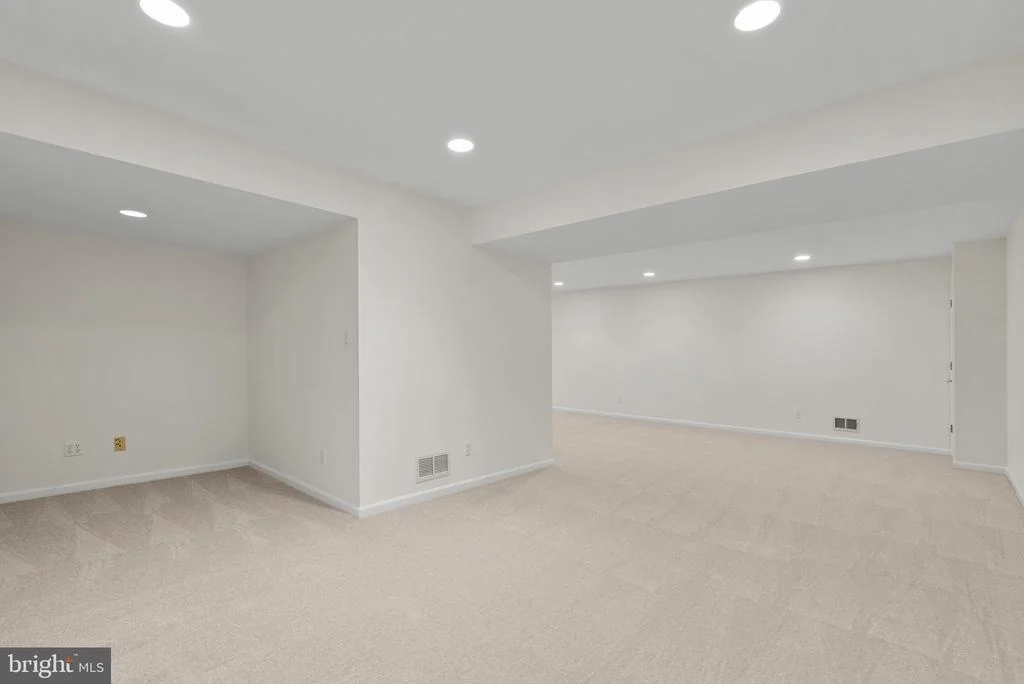 Photo of 113 CRYSTAL SPRING DRIVE
