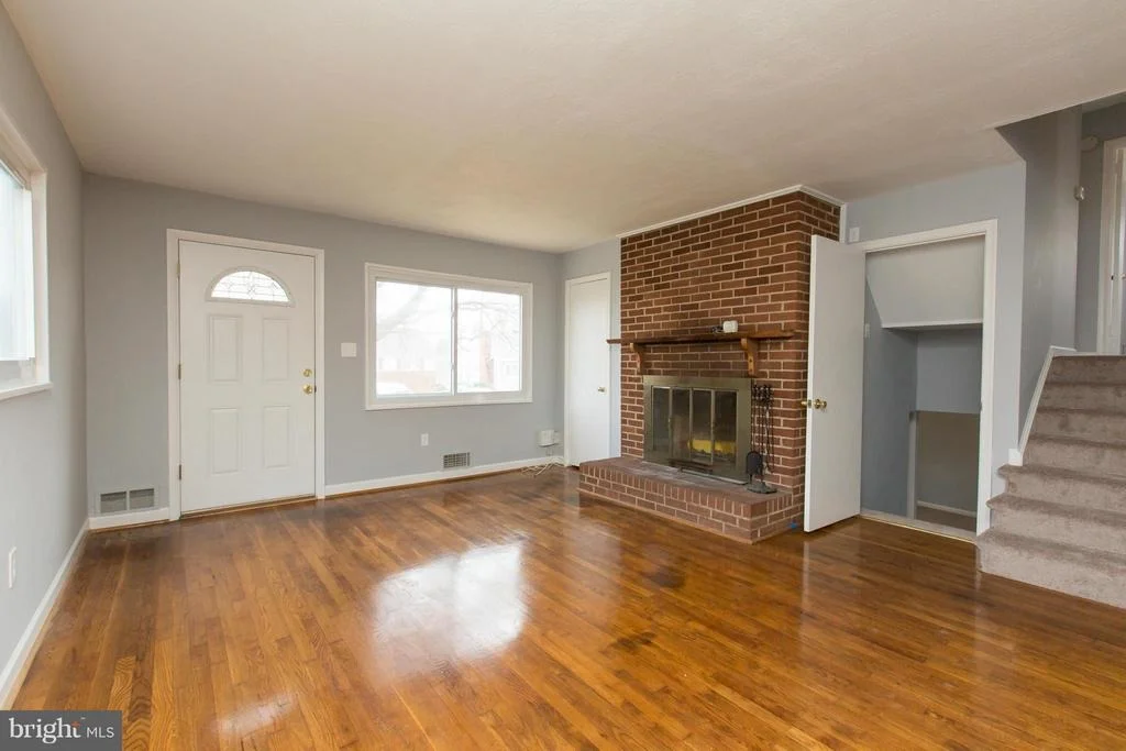 Photo of 1502 JAMES STREET