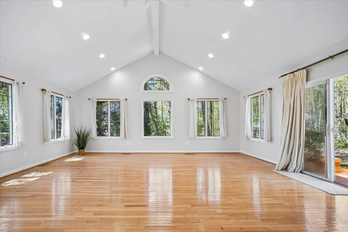 Photo of 11104 LORAN ROAD