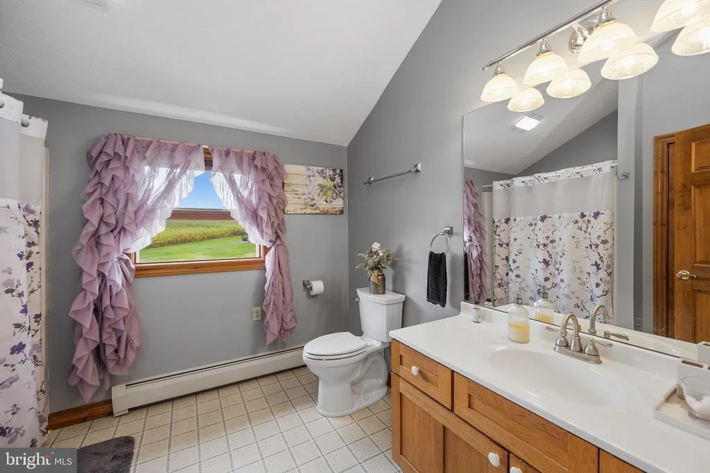 Photo of 607 PIN OAK CIRCLE