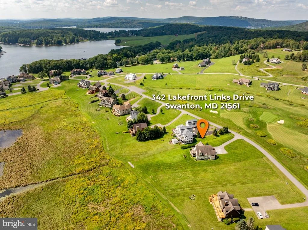 Photo of 342 LAKEFRONT LINKS DRIVE