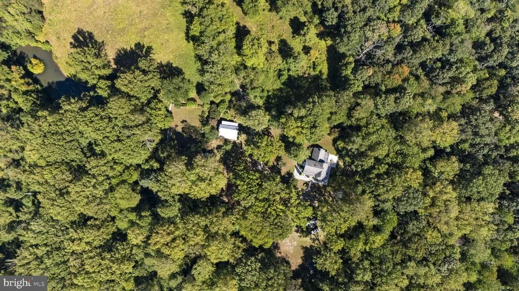 Photo of 16112 BARNESVILLE ROAD